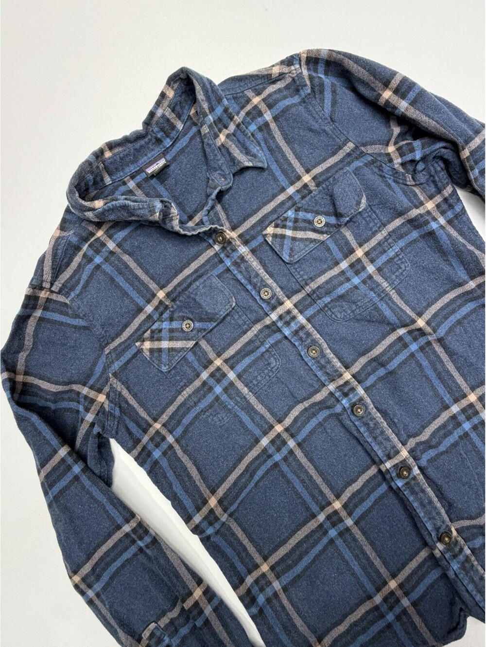 Patagonia Blue Plaid 100% Organic Cotton Flannel Button Up Shirt Men's Medium